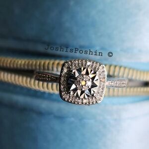 1/10ctw natural diamond ring in sterling silver